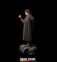 MUCKLE MANNEQUINS - Lord of the Rings Life-Size Statue Frodo 152 cm