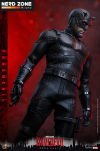 PRE ORDINE HOT TOYS - Marvel Daredevil: Born Again Action Figure 1/6 Daredevil 30 cm