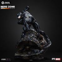 IRON STUDIOS - Marvel Comics Spider Man Black 1/10 Statue