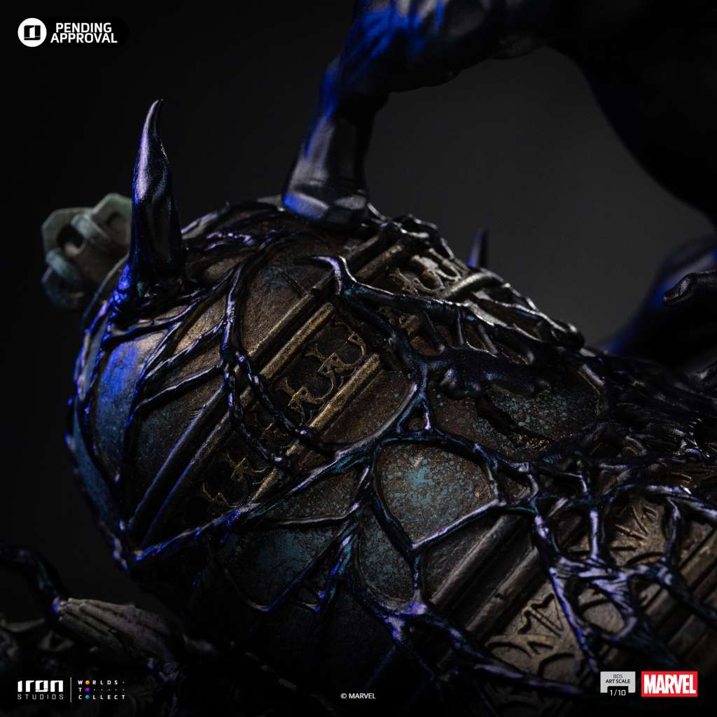 IRON STUDIOS - Marvel Comics Spider Man Black 1/10 Statue