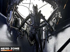 NECA - Alien Romulus Deluxe Suspended Lab Xenomorph XX121 Action Figure