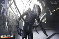 NECA - Alien Romulus Deluxe Suspended Lab Xenomorph XX121 Action Figure