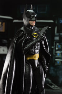 PRE ORDINE NECA - BATMAN 1989 Film - Batman Clothed Action Figure