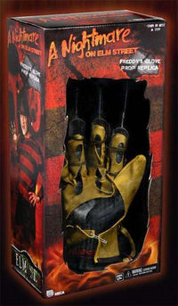 NECA - Nightmare (1984) - Freddy Glove Replica 1:1