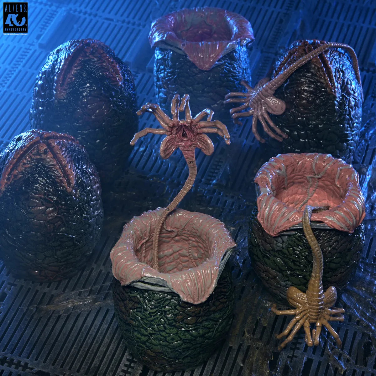 PRE ORDINE - NECA Aliens 6-Pack Accessory Pack Carton of Alien Eggs (40th Anniversary)