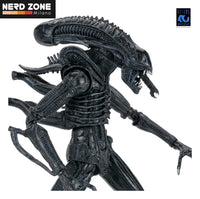 PRE ORDINE - NECA Aliens Ultimate Action Figure Warrior (1986) Xenomorph Black (40th Anniversary) 23 cm