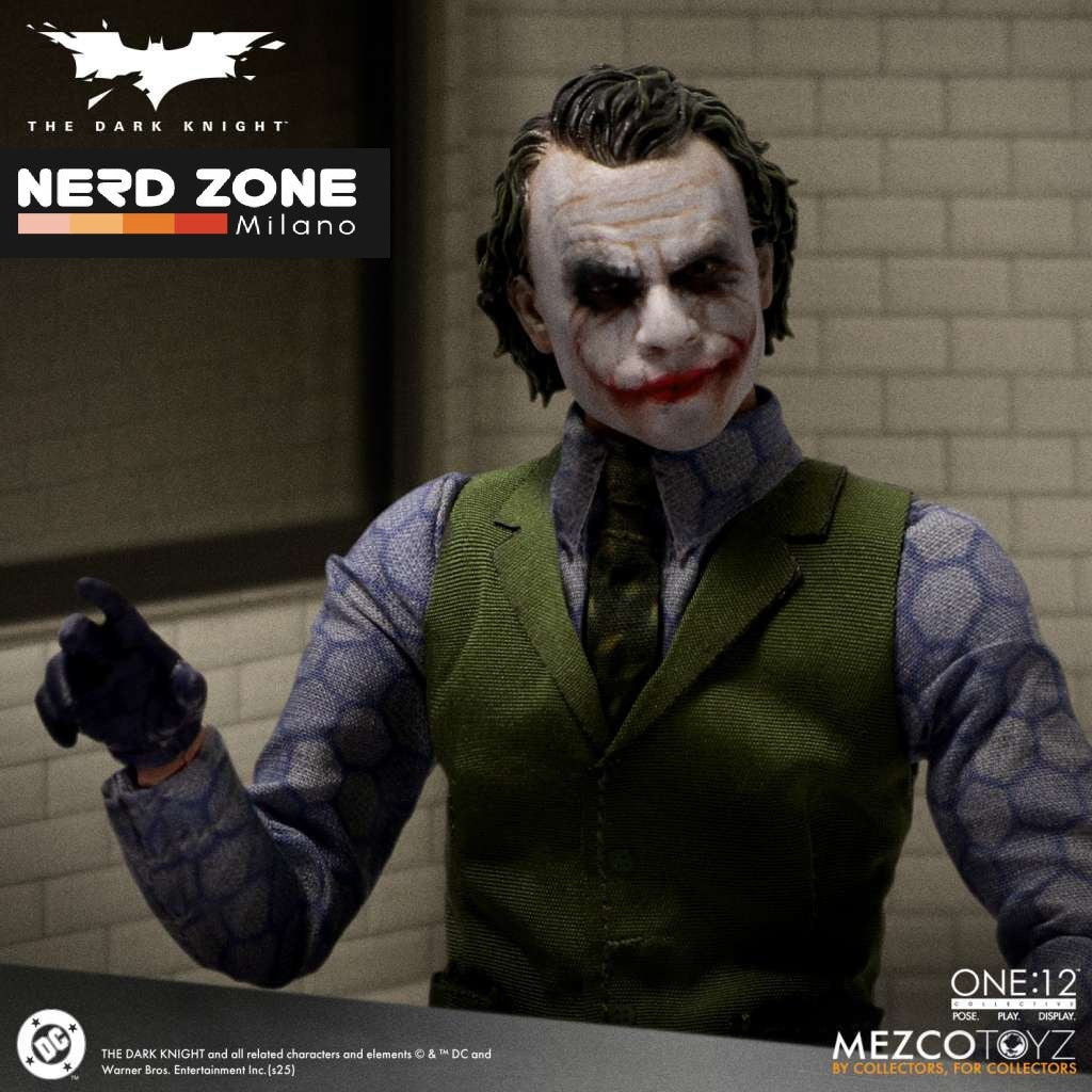 MEZCO - One 12 Collective The Dark Knight Joker Action Figure