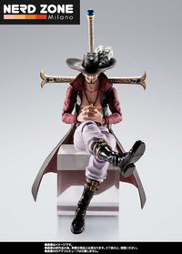 BANDAI S.H. FIGUARTS - One Piece Dracule Mihawk Hawkeye Shf