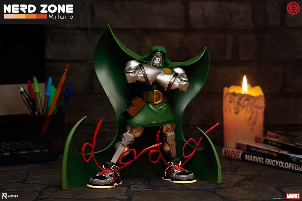 PRE ORDINE - Marvel Designer Collectible Statue Dr. Doom 25 cm