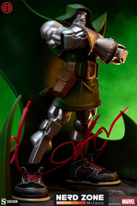 PRE ORDINE - Marvel Designer Collectible Statue Dr. Doom 25 cm