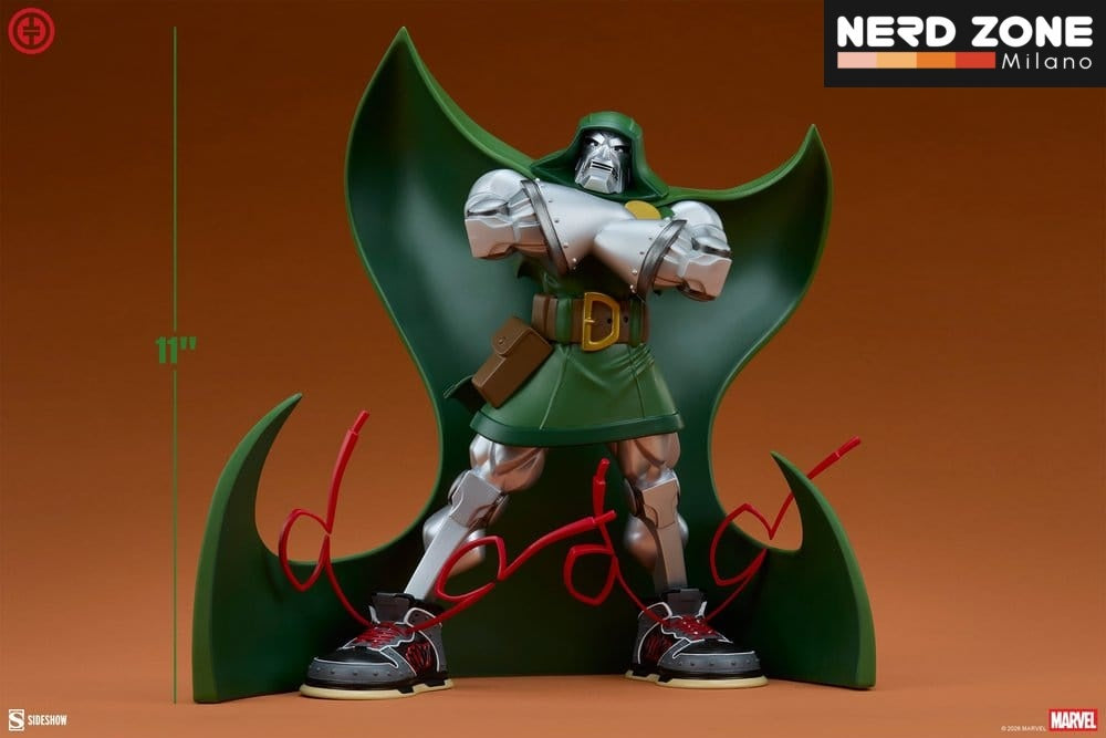 PRE ORDINE - Marvel Designer Collectible Statue Dr. Doom 25 cm