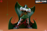 PRE ORDINE - Marvel Designer Collectible Statue Dr. Doom 25 cm
