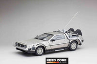 PRE ORDINE - SUNSTAR - Back To The Future - De Lorean Die-Cast 1:18 Scale Model