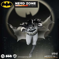 PRE ORDER - MEZCO - One:12 Collective Batman Year One Action Figure