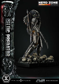 PRIME 1 STUDIO - The Alien vs. Predator Museum Masterline Series Statue 1/3 Celtic Predator 95 cm