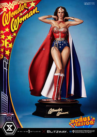 PRIME 1 STUDIO - Wonder Woman 1975 Statue 1/3 Wonder Woman (Lynda Carter) Bonus Version 69 cm Statue DC Comics