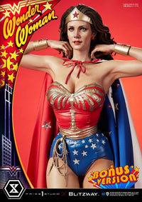 PRIME 1 STUDIO - Wonder Woman 1975 Statue 1/3 Wonder Woman (Lynda Carter) Bonus Version 69 cm Statue DC Comics