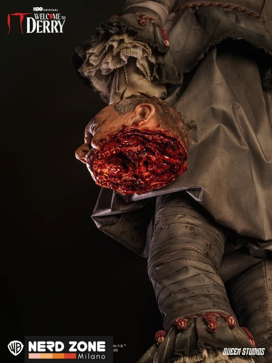 PRE ORDINE QUEEN STUDIOS - IT: Welcome to Derry Season 1 - Pennywise 1/3 Scale Statue