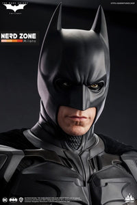 QUEEN STUDIOS - The Dark Knight Life-Size Statue Batman Premium Edition 207 cm