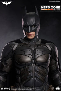QUEEN STUDIOS - The Dark Knight Life-Size Statue Batman Premium Edition 207 cm