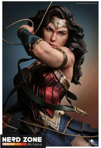 QUEEN STUDIOS -  Wonder Woman Comic Statue 1/4 Early Bird Version 47 cm