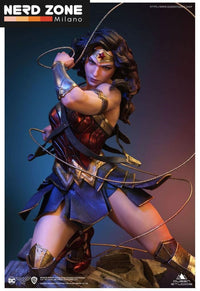 QUEEN STUDIOS -  Wonder Woman Comic Statue 1/4 Early Bird Version 47 cm