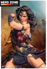 QUEEN STUDIOS -  Wonder Woman Comic Statue 1/4 Early Bird Version 47 cm
