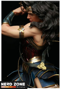 QUEEN STUDIOS -  Wonder Woman Comic Statue 1/4 Early Bird Version 47 cm