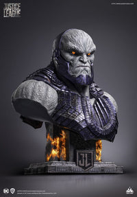 QUEEN STUDIOS – DC Comics Bust 1/1 Darkseid 94 cm