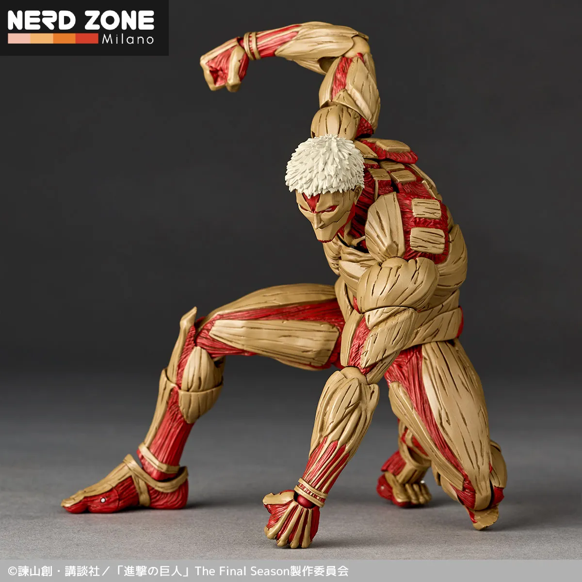 PRE ORDINE - KAIYODO - Revoltech A.y.attack On Titan Armored Titan 2027 Re-release Action Figure