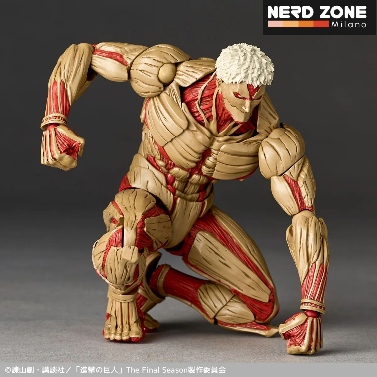 PRE ORDINE - KAIYODO - Revoltech A.y.attack On Titan Armored Titan 2027 Re-release Action Figure