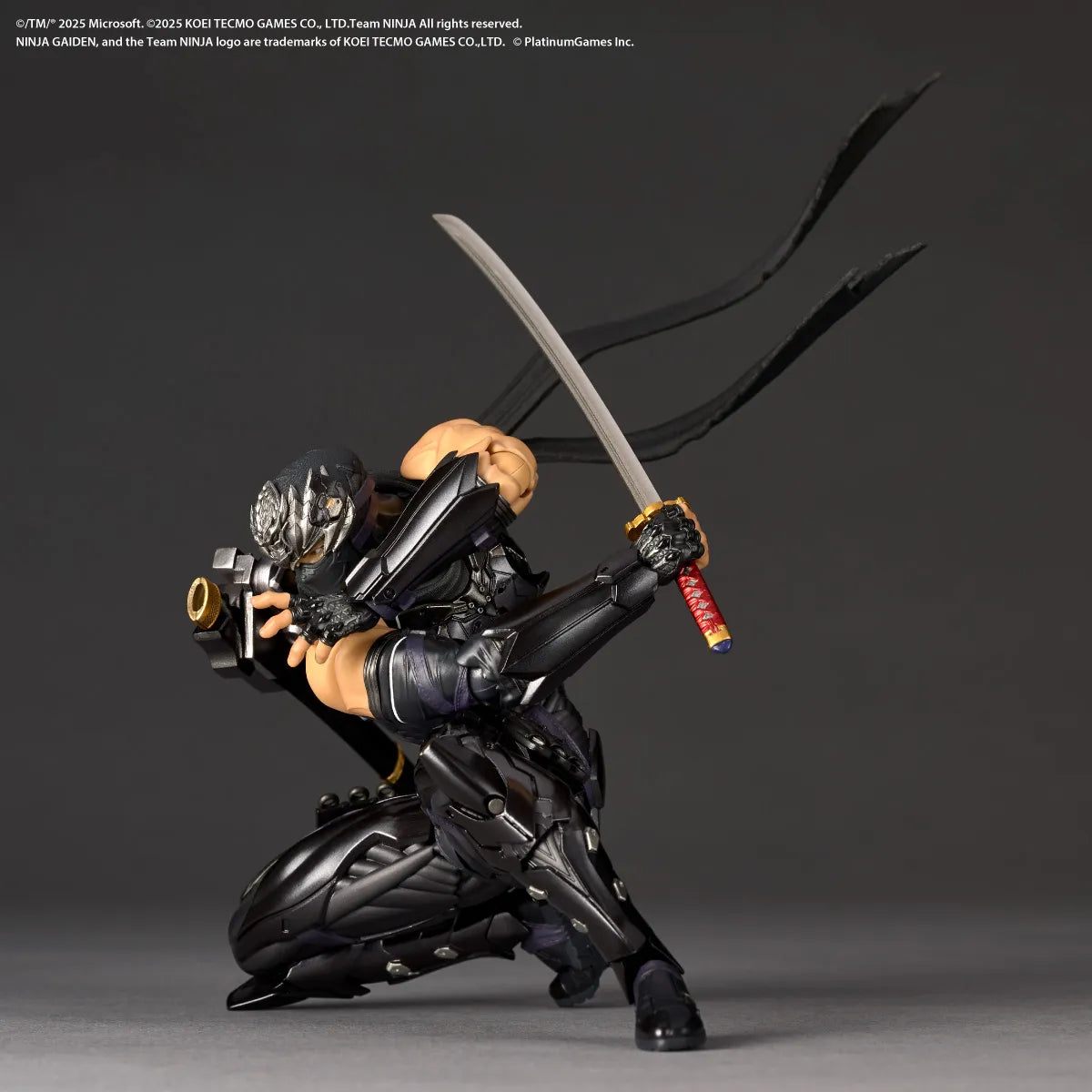 PRE ORDINE - KAIYODO - Revoltech Amazing Yamaguchi Ryu Hayabusa Ninja Gaiden 4 Action Figure