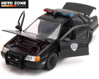 JADA TOYS - Robocop 1986 - 1986 Ford Taurus With Robocop - 1:24 Die-cast Model