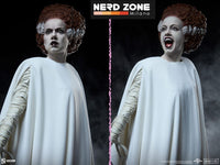 PRE ORDINE - SIDESHOW - Bride of Frankenstein Premium Format Mixed Media Statue The Bride of Frankenstein (Fabric Costume) 55 cm