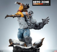 SIDESHOW - Marvel Statue Grey Hulk vs Wolverine 58 cm