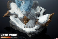 SIDESHOW - Marvel Statue Grey Hulk vs Wolverine 58 cm