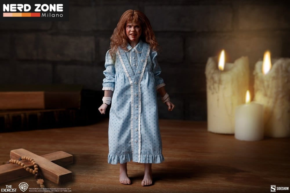 PRE ORDINE SIDESHOW - The Exorcist Action Figure 1/6 Regan MacNeil (Deluxe Edition) 23 cm