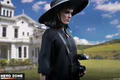 PRE ORDINE - SIDESHOW Lydia Deetz 1/6 Scale Figure