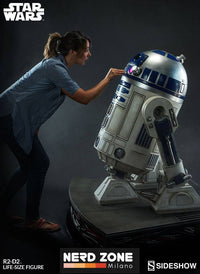 PRE ORDINE - SIDESHOW Star Wars Life-Size Statue R2-D2 122 cm