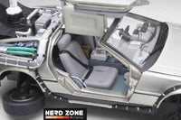 PRE ORDINE - SUNSTAR - Back To The Future 2 De Lorean Die-Cast 1:18 Scale Model