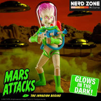 PRE ORDINE SUPER 7 - Mars Attacks Ultimates! Wave 02 Martian Invasion Begins Glow In The Dark