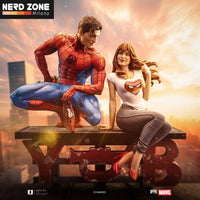 IRON STUDIOS - Spider-Man And Mj 1/6 Scale Diorama