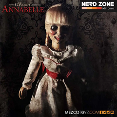 PRE ORDINE - MEZCO - The Conjuring Annabelle Prop Replica Reprint