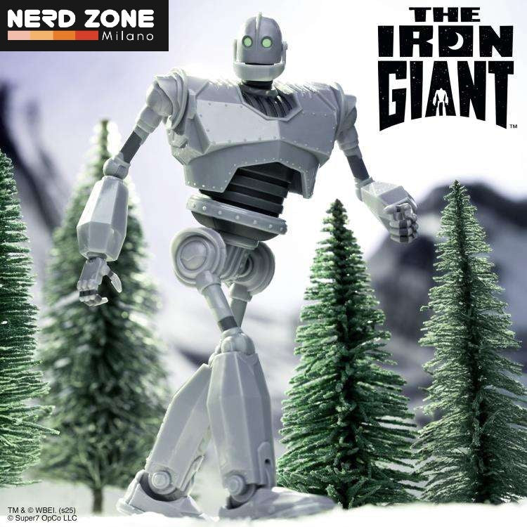 SUPER 7 - The Iron Giant Deluxe Action Figure
