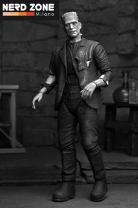 NECA - Um Bride Frankenstein Monster Ult B&W Af