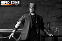NECA - Um Bride Frankenstein Monster Ult B&W Af