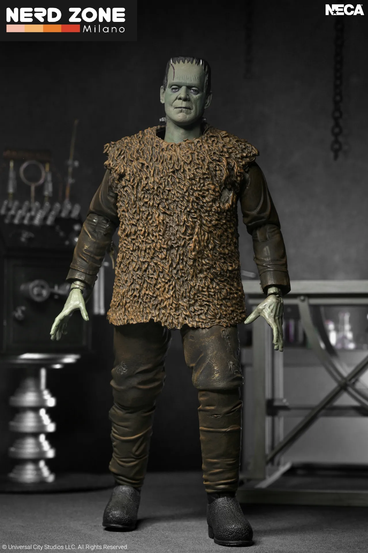 PRE ORDINE - NECA - Universal Monters Frankenstein Monster Ultimate Action Figure