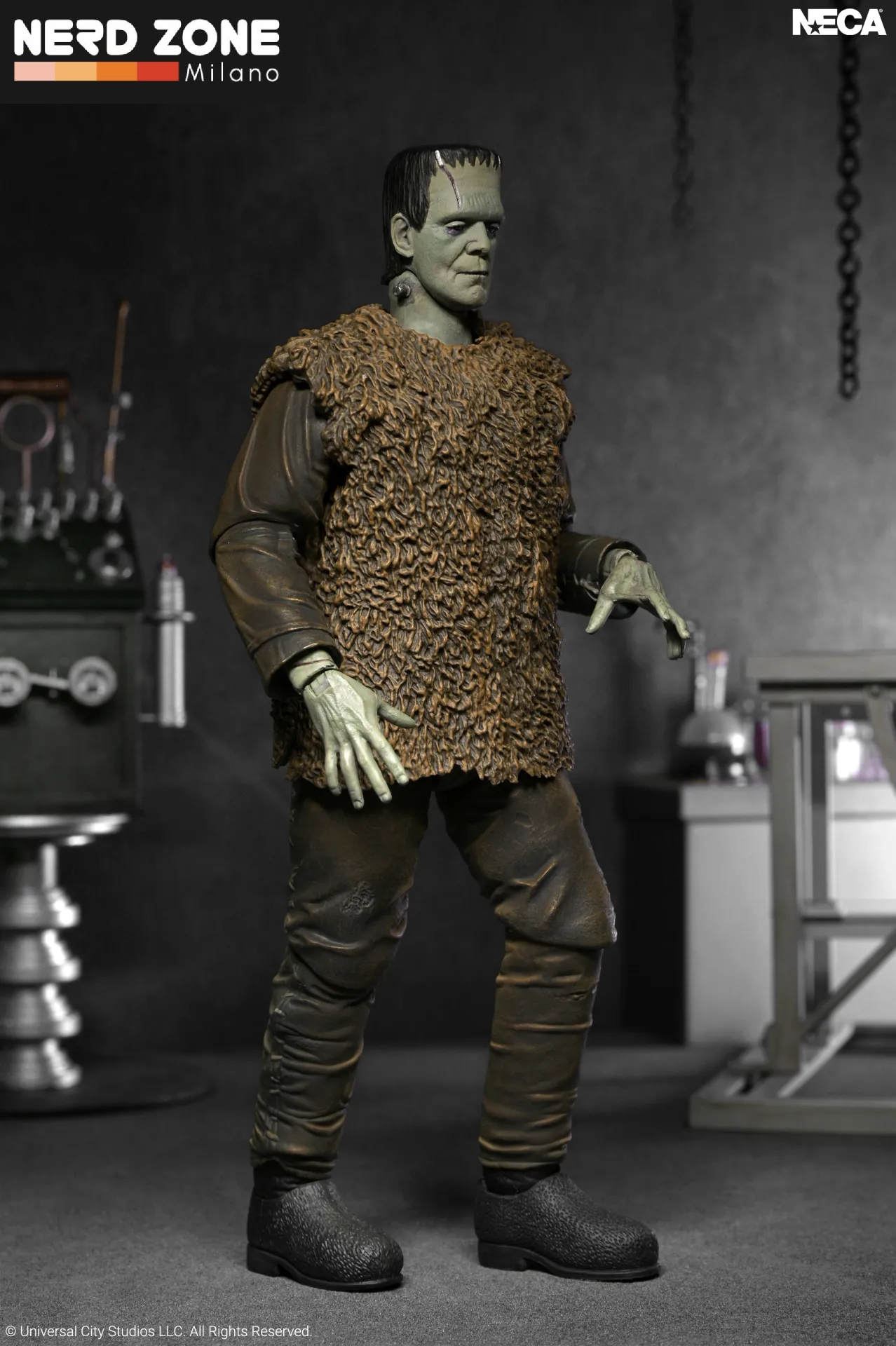 PRE ORDINE - NECA - Universal Monters Frankenstein Monster Ultimate Action Figure