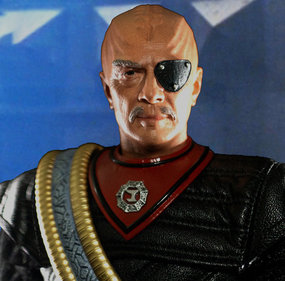 PRE ORDINE - Star Trek VI: The Undiscovered Country Action Figure 1/6 General Chang 30 cm