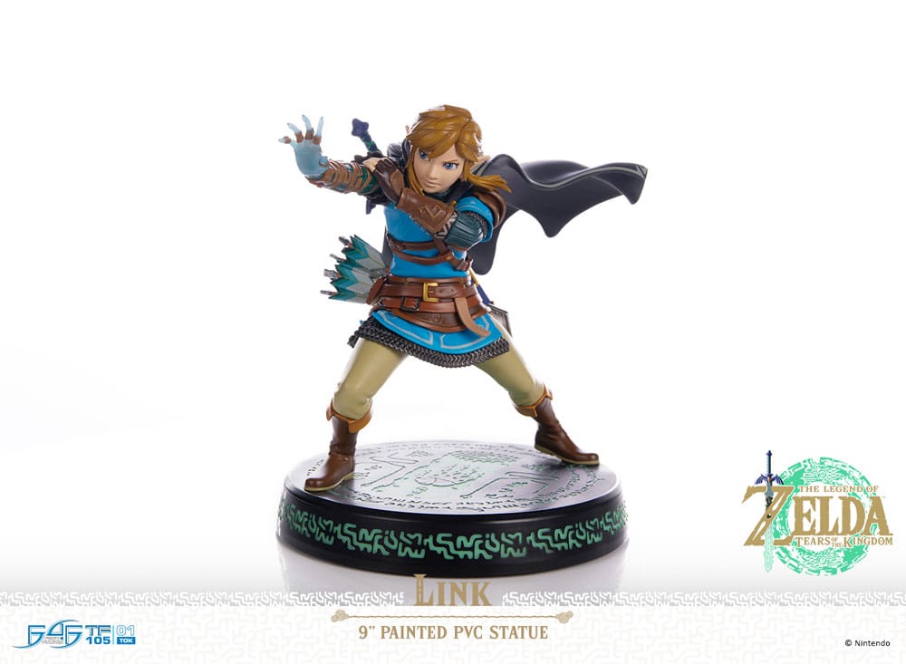 PRE ORDINE - The Legend of Zelda: Tears of the Kingdom PVC Statue Link 18 cm